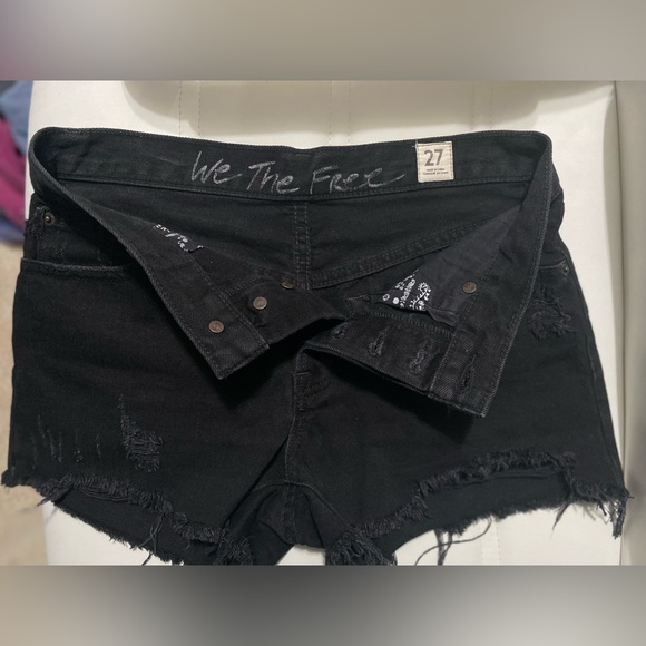 We The Free Free People Black Distressed Jean Shorts - Picture 3 of 6